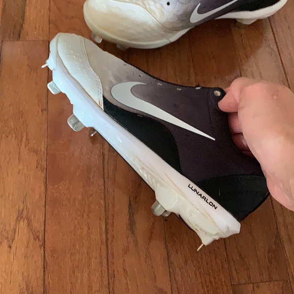 Nike Women Lunar Hyperdiamond 2 Pro Fastpitch Soft - Picture 9 of 11